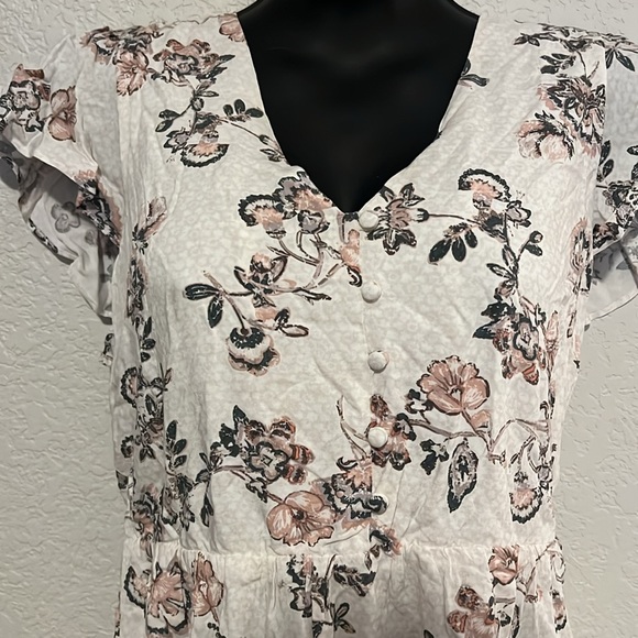 Floral print dress - Picture 2 of 4